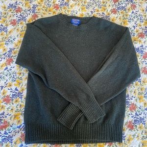 Men’s Pendleton wool sweater size L